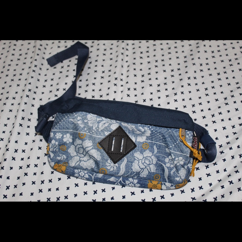 jan sport fannypack